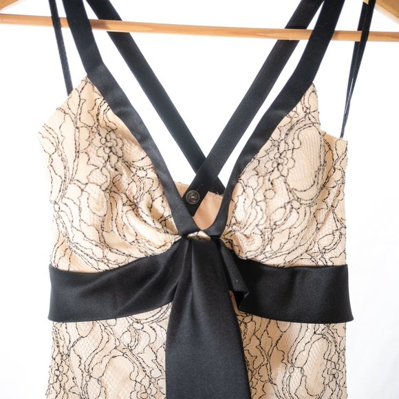 White House Black Market cream and black lace dress size 0 - Picture 4 of 10